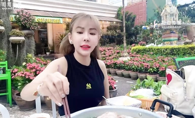 扣扣傳媒 QQOG039 滴滴司機的約炮實錄 Nina