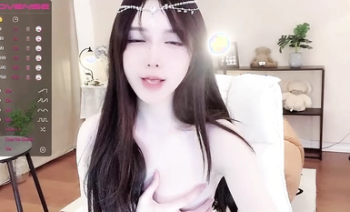 stripchat【DeepEggs】極品女神~!清純反差~細長美腿~跳蛋猛震 (19)