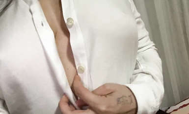 Kecantikan duniawi OnlyFans diikuti oleh beribu-ribu orang Anak patung gadis melancap terbaik 18 gambar peribadi dengan pinggang langsing dan pantat gemuk Ziwei, perempuan murahan itu mempunyai perasaan yang begitu banyak (18)