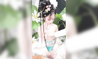 レアフェイス✿ハイエンドACG業界の女神爆裂マシンガール▌Meow Xiaoji▌精巧なT3メンバー "Moon Clear Flower "古代のコスチューム魅惑的なニンフは、地球にダウン繊細な柔らかいアソコ美乳宝物必需品のスポンサーのバースト！ (1)