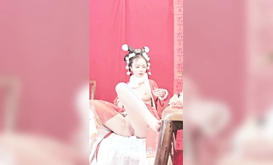 ハイエンドACG業界の女神が飛び出すマシンガール▌▌レアT3メンバー "玉兎、春を迎える "レッドホットM脚ブレークポイント献身慶春珍藏必備爆贊！