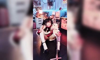 推特蘿莉女神『落落Raku』超大尺度COS動漫私拍《淫慾女皇》超美誘惑 (5)