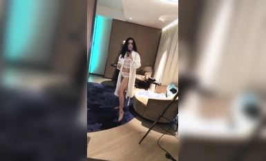 진짜 고급 여성들의 건강하지 못한 사생활 공개 주변 녹차 창녀의 대조적인 면을 알아보세요 (10)