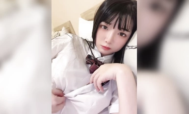 推特蘿莉女神『落落Raku』超大尺度COS動漫私拍《淫慾女皇》超美誘惑  (3)