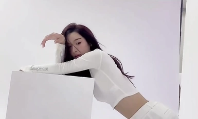 มุมมองชีวิตส่วนตัวที่ไม่ดีต่อสุขภาพของหญิงสาวระดับไฮเอนด์ที่แท้จริงจำนวนหนึ่งถูกเปิดเผยเพื่อทำความเข้าใจด้านที่ตรงกันข้ามของชาเขียวที่อยู่รอบข้าง (21)