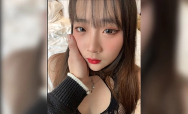 Mới nhất 2023-02-18 Một cô gái năm thứ hai đến từ Trùng Khánh kiếm thêm tiền khi được một nhóm người mẫu hàng đầu chụp ảnh và bị nhiếp ảnh gia cọ xát và đụ, thật không may, J8 không mạnh lắm (4)