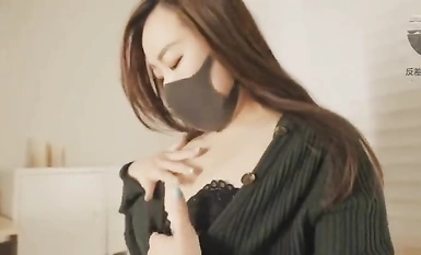 Keluaran pertama di seluruh rangkaian - Kehidupan lisan selebriti Twitter masih perlu menonton Qiaoer, kali ini di sini ialah episod pertama W Bar