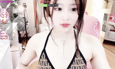 S站超極品主播@jennyjoice 高級粉絲團+尺度福利秀合集 第二彈2 (1)