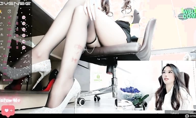 噴水OL御姐主播@Asia-Baby 尺度福利秀合集 第二彈3 (1)