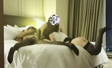 極品露出系淫妻網紅@小鯨魚 付費尺度作合1 (14)