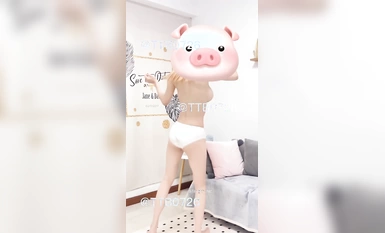 美乳福利姬@白白 裸舞+約啪金豬視圖合集 (18)