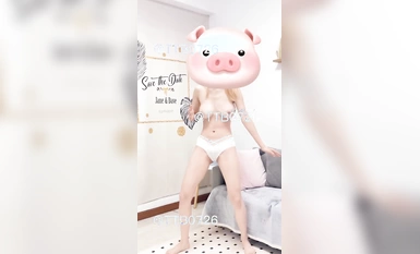 美乳福利姬@白白 裸舞+約啪金豬視圖合集 (18)