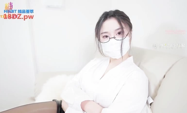 豊かな臀部白い虎美しいアワビナナ客室研修処女学生ピンの穴の中に乗って撮影/ Xiaotaoホテルは、精子などを飲み込む口腔激しいポッピング少年と肉体のテストをスリープ状態にしようとする01。