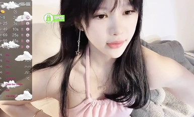 S站神顏主播@MiSSLee01 尺度福利秀1 (1)