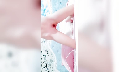 巨乳蘿莉主播@噴水蘿莉(把你吃掉)尺度福利秀 第二彈 (5)