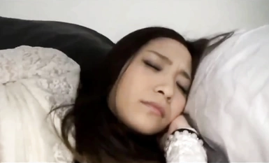 迷倒漂亮女同事脱掉衣服一顿玩弄爆操内射