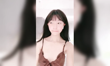 學生主播@我就是嗚崽醬 宿舍尺度福利秀 第二彈2 (6)