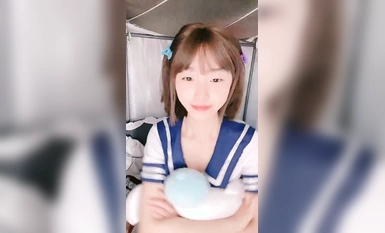 學生主播@我就是嗚崽醬 宿舍尺度福利秀 第二彈4 (14)