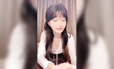 學生主播@我就是嗚崽醬 宿舍尺度福利秀 第二彈2 (3)