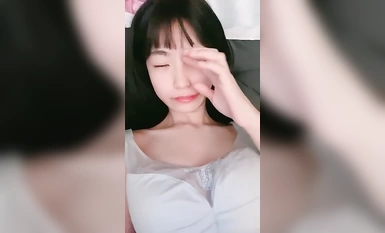 學生主播@我就是嗚崽醬 宿舍尺度福利秀 第二彈1 (3)