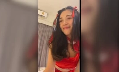 东南亚极品女友口交技巧越來熟練 緊緻小穴把肉棒夾緊緊痛苦皺眉頭蕩樣真誘人