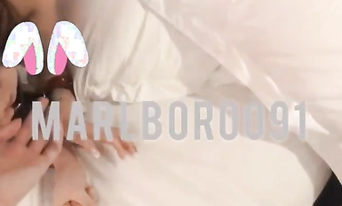 Pemain permainan mewah Yu-Gi-Oh Marlbor Nuclear Power membuat penggambaran peribadi dan meniduri pelbagai model, pramugari, dewi yang berkelakuan baik, perempuan jalang yang berbeza, seks dua bahagian P