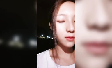 屋外での通行人の誘惑 (7)