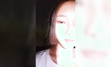 Si Zhen Meili outdoor ay nang-aakit sa mga dumadaan sa serye (12)