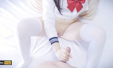 水手服骚货，狂嗦我的大鸡巴