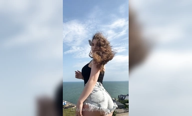 คอลเลกชันหน้าอกสวยที่สุด ดาราเน็ต @สาวมีเสน่ห์ Onlyfans scale view ผลงาน (1)