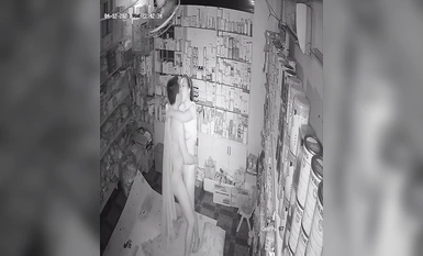 2023最新流出黑客 破解家庭攝像頭偷拍啪啪合集 小哥站著無套搞媳婦逼逼精液流了一地 (16)