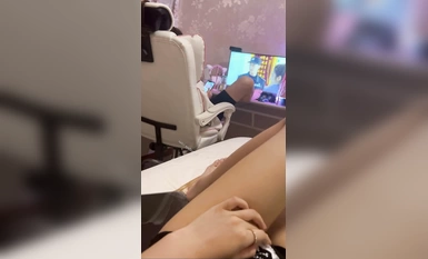 超美網紅『寶藏女孩』外網付費群視頻流出 誘惑裸舞 呻吟紫薇整理合集 (40)