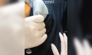 真实勾引打篮球小弟弟的视频，没看过的人不要错过了。