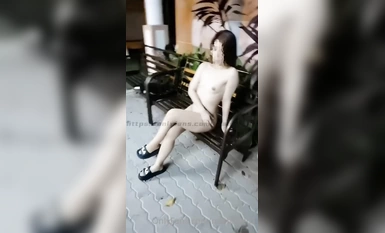 極品母狗『Cute』多人淫亂性愛轟趴 淫女與群男性愛啪啪 場面一度失控 高清 (13)