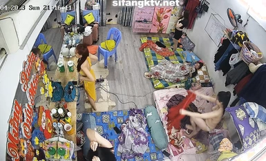 การรั่วไหลล่าสุดจากห้องส่วนตัวในปี 2566 แฮกเกอร์แตกกล้องและแอบถ่ายเสื้อผ้าเปลี่ยนและอาบน้ำในห้องน้ำของหอพักครอบครัวหลายครั้ง (2)