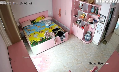 Rò rỉ mới nhất từ phòng riêng năm 2023. Hacker bẻ camera và quay lén nhiều lần việc thay đồ, tắm trong nhà vệ sinh ký túc xá của gia đình (25)