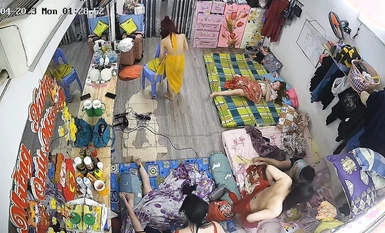 การรั่วไหลล่าสุดจากห้องส่วนตัวเมื่อปี 2566 แฮกเกอร์เจาะกล้องแอบถ่ายเสื้อผ้าเปลี่ยนและอาบน้ำในห้องน้ำหอพักของครอบครัวหลายต่อหลายครั้ง (3)