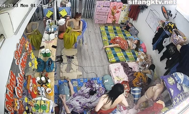 การรั่วไหลล่าสุดจากห้องส่วนตัวเมื่อปี 2566 แฮกเกอร์เจาะกล้องแอบถ่ายเสื้อผ้าเปลี่ยนและอาบน้ำในห้องน้ำหอพักของครอบครัวหลายต่อหลายครั้ง (3)