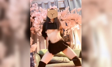 Koleksi yang sangat kontras dari selebriti Internet gaya Douyin yang masih muda dan tidak dapat dikalahkan dengan tarian bogel buatan khas berharga tinggi, berpakaian silang, crape myrtle, dsb. ~ Terdapat begitu ramai jelita ~ Sesetengah daripada mereka b