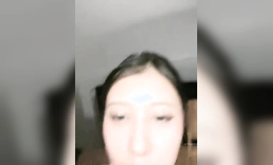 野外直播~【小尾巴】，今年最棒的戶外車震~女主很漂亮，更刺激的性愛，騷貨很容易被滿足 (1)