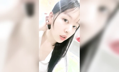 Kecantikan asli bertukar isteri terbaik ~ [Pixianhei] Dalam kehidupan seharian, dia melakukan hubungan seks tanpa kondom, mempunyai rambut merah jambu kecil pada pukinya, dan mempunyai kulit cerah Dia adalah seorang yang cantik yang membuatkan orang bermi