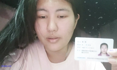 フルーツローンスペシャル」10人の少女の期限切れのプライベート・ビデオが公開された。