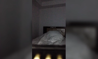 《換妻俱樂部泄密流出》綠帽老公帶著老婆和其他男人玩3P,4P 完美露臉 (12)