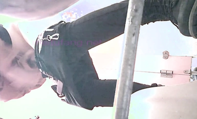 快餐店女廁定點全景偸拍一位接一位的漂亮小姐姐和美少婦方便~能看B又能看臉極品白虎一線天真的太頂了 (3)