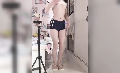 Gadis selebriti internet@guowu [beruang susu] (48)