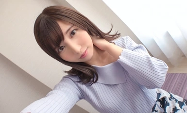 SIRO-4147 [第一次拍攝] [頂級粉紅色] [你想做女朋友的女孩類型] 一個看起來可愛天真的美麗女孩，擁有美麗的天然粉紅色乳頭和陰部！ ！如果用大雞巴猛烈攻擊的話…AV在線申請→AV體驗拍攝1232