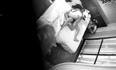 2023-6-2新流出酒店高清偷拍 辮子小哥約炮顏值女同事連草她幾次才罷休