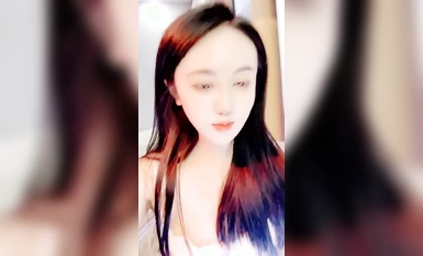 綠播轉黃播~極品顏值【okk】白虎逼 全身尤物完美~直接擼了，黑絲美乳配上無毛粉逼，愛了 (6)