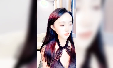 Siaran hijau bertukar kepada siaran lucah~Penampilan terbaik [okk] Puteri harimau putih dengan badan sempurna~Saya melancap secara langsung, stoking hitam dan payudara cantik dengan puki merah jambu tanpa rambut, saya suka (10)