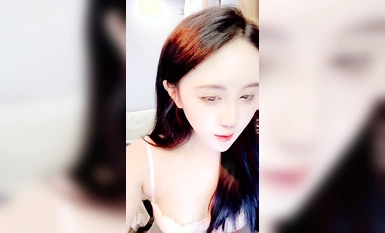 綠播轉黃播~極品顏值【okk】白虎逼 全身尤物完美~直接擼了，黑絲美乳配上無毛粉逼，愛了 (5)